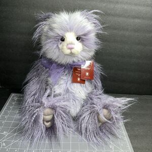 Charlie Bears The 2019  Charlie Bear limited release HUG Number 11/5000 Purple